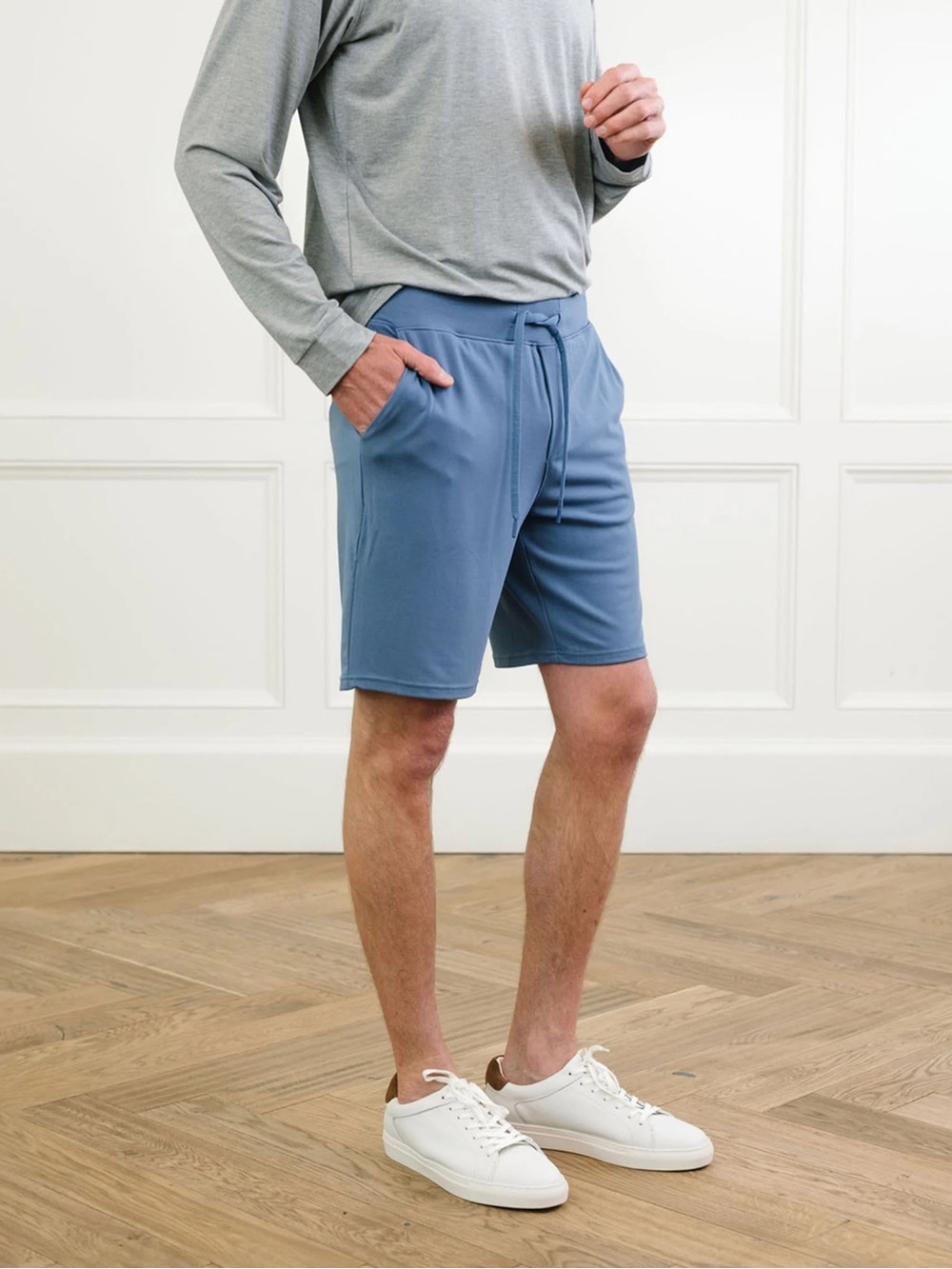 NWT Cozy Earth Men’s Bamboo Ultra-Soft Slim Fit Shorts – Blue – Small
